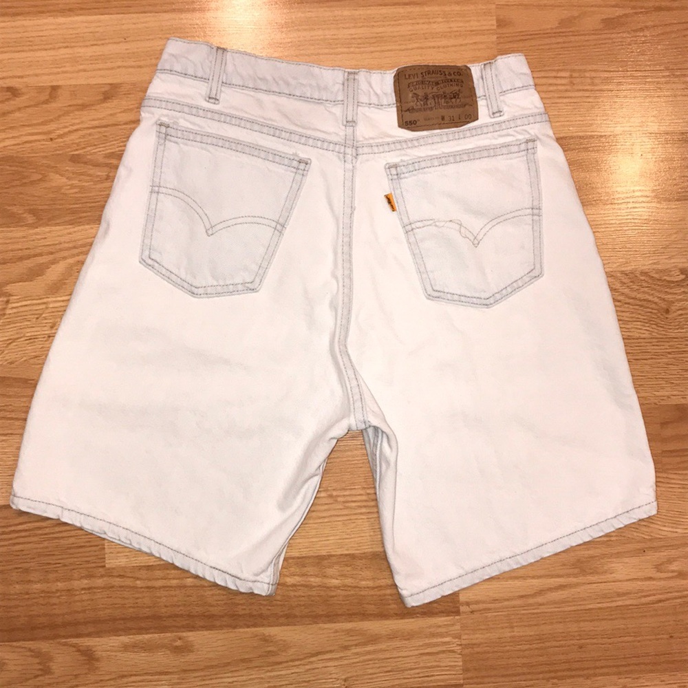 Vintage Levi shorts orange tag - Picture 3 of 13